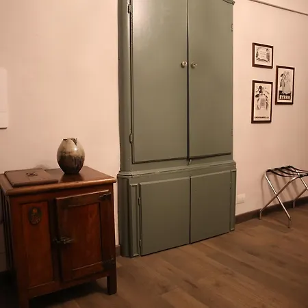La Canonica - Charming Self-catering In Appartamento *