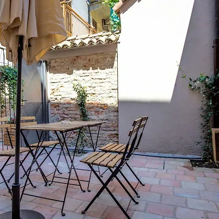 La Canonica - Charming Self-catering In Lägenhet *