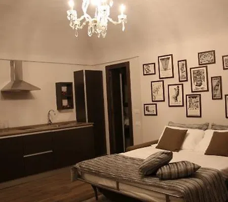 アパート La Canonica - Charming Self-catering In *