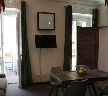 アパート La Canonica - Charming Self-catering In